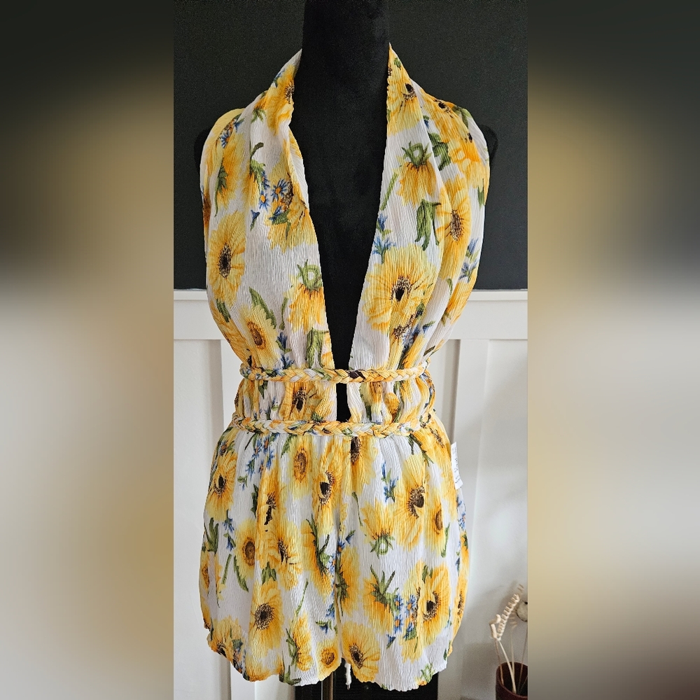 Main Strip Halter Romper nwt